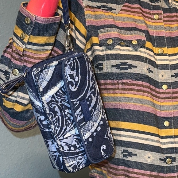 VERA BRADLEY Wallet - Picture 9 of 11